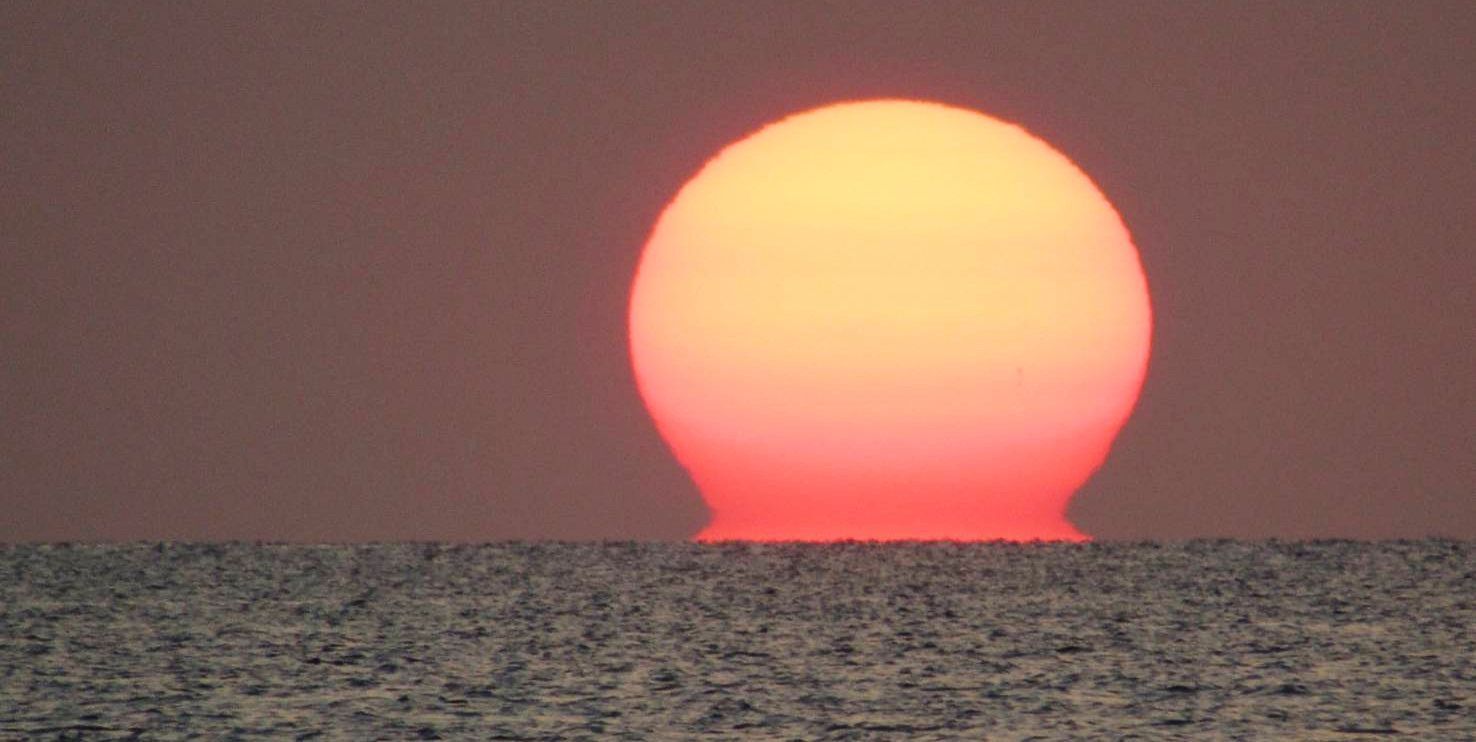 風早のだるま夕日 風早のだるま夕日 08-11-22 | GANREF